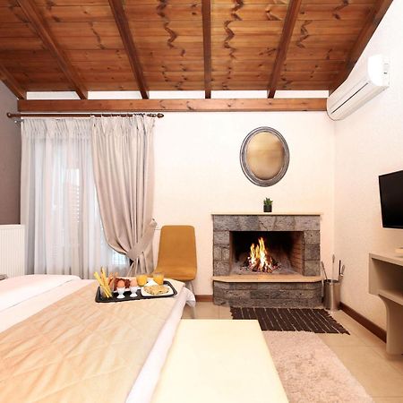 Asimina Guesthouse, Eptalofos Parnassos Eksteriør bilde