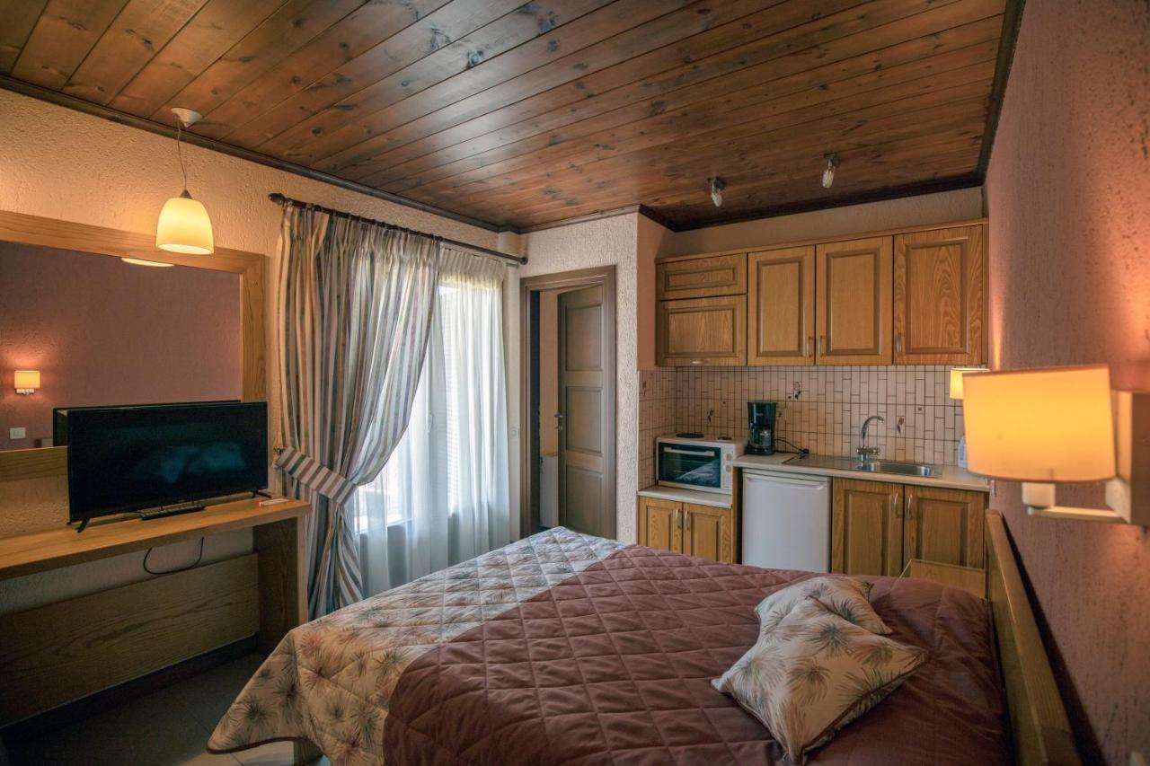 Asimina Guesthouse, Eptalofos Parnassos Eksteriør bilde
